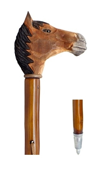 Bastón montaña cabeza de caballo en madera de castaño. Longitud 1,40 m. Puntera metálica pincho.
