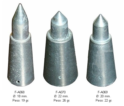 Punteras metálicas 3 medidas. Diámetros y pesos: 18 mm. (19 gr.) - 20 mm. (22 gr.) - 22 mm. (26 gr.)